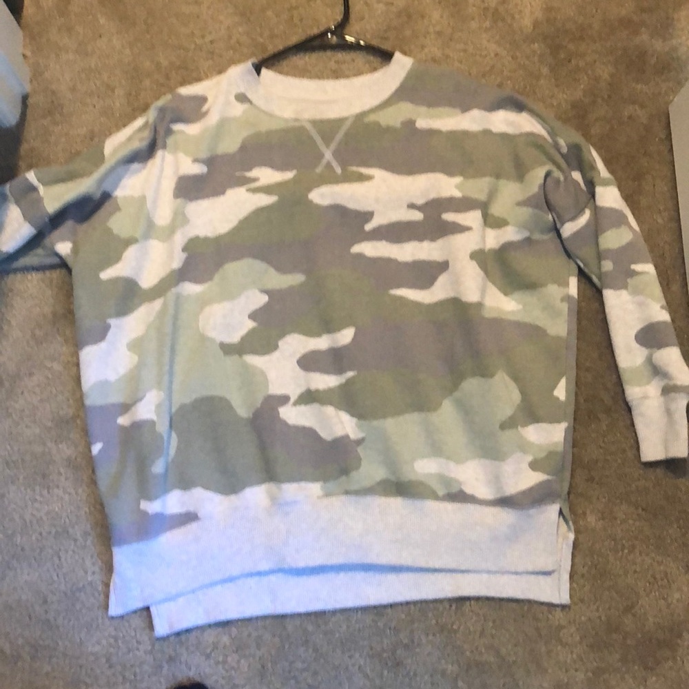 Aerie camo crewneck